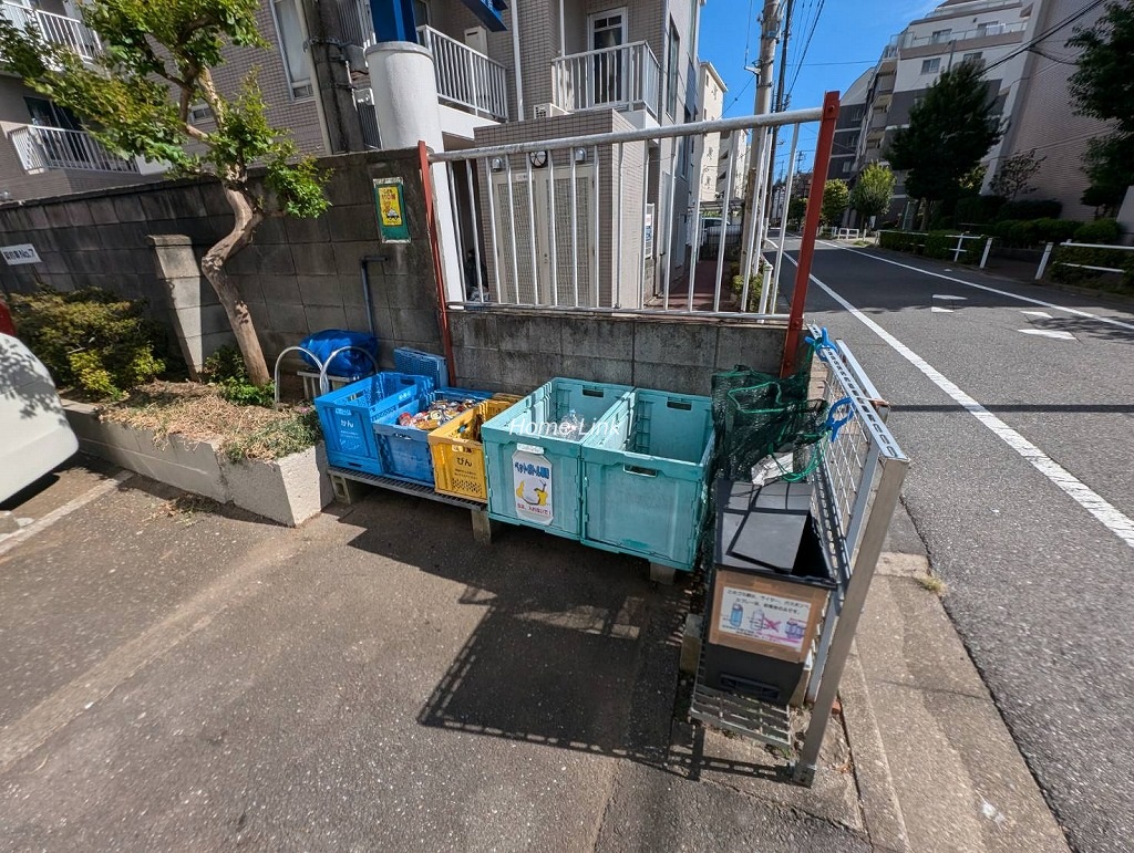 城北公園ハイツ　ゴミ置き場